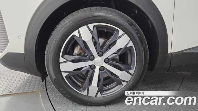 Peugeot 5008 2022 — photo 5