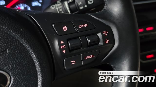 Kia Canival 2020 — photo 20