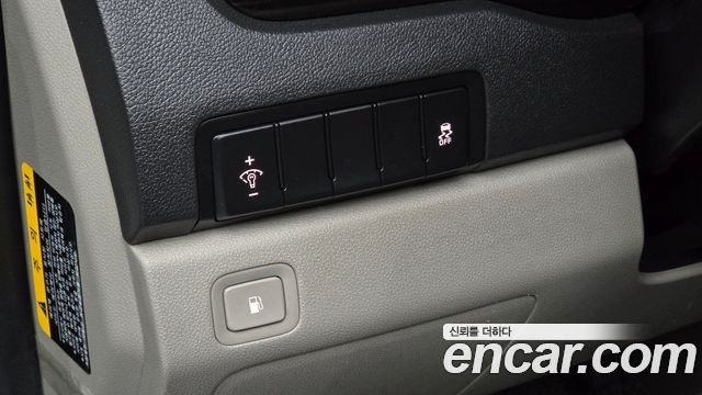 Kia Canival 2020 — photo 24