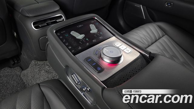 Genesis G90 2023 — photo 19
