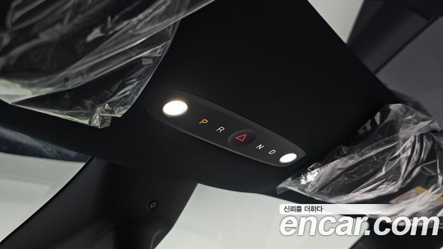 Tesla Model Y 2027 — photo 25