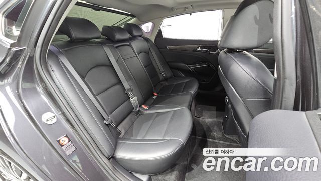Kia K7 2020 — photo 11