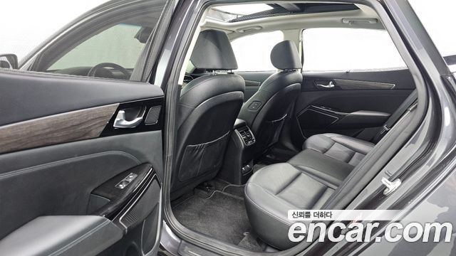 Kia K7 2020 — photo 12