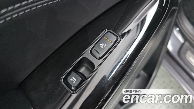 Kia K7 2020 — photo 19