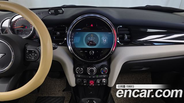 Mini Cooper 2022 — photo 20