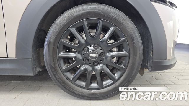 Mini Cooper 2022 — photo 7