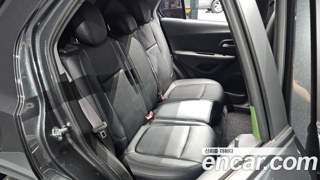 Chevrolet Korea Trax 2018 — photo 17