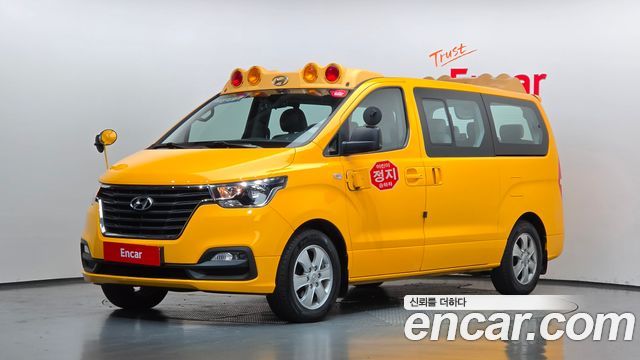 Hyundai Starex 2020 — photo 1