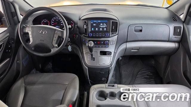 Hyundai Starex 2020 — photo 10