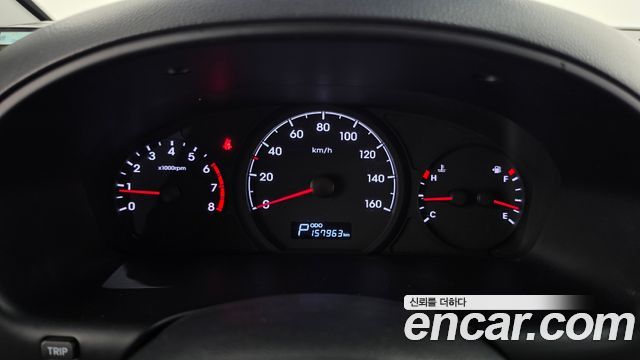 Hyundai Starex 2020 — photo 11