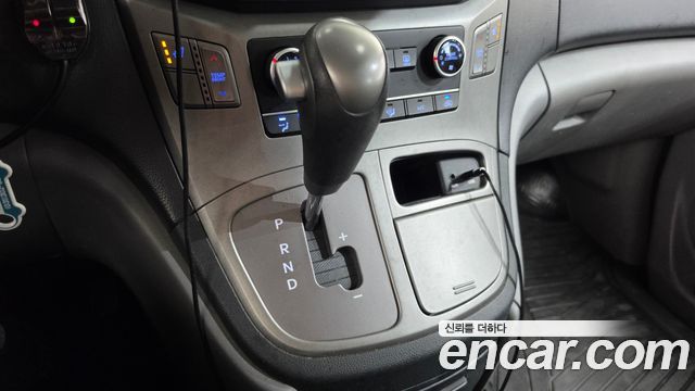 Hyundai Starex 2020 — photo 12