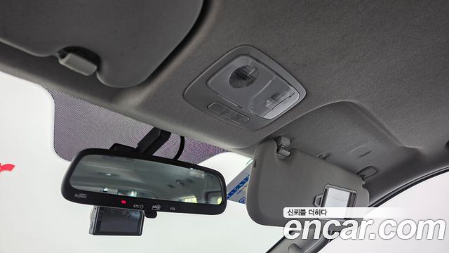 Hyundai Starex 2020 — photo 24