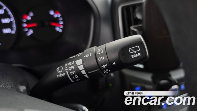 Hyundai Starex 2020 — photo 28