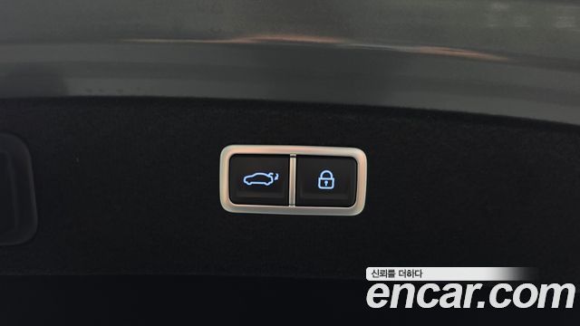 Genesis G80 2022 — photo 24