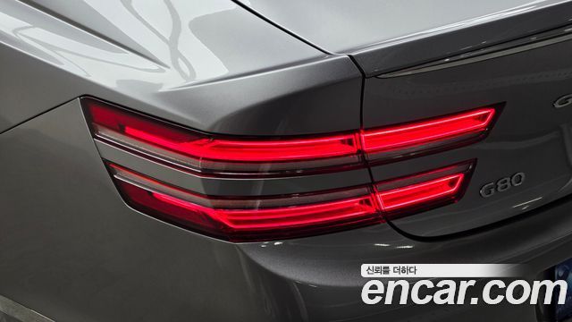 Genesis G80 2022 — photo 9