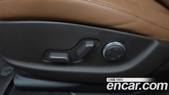 Genesis G80 2022 — photo 31