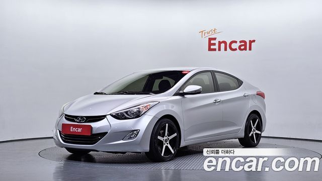 Hyundai AVANTE 2012 — photo 1