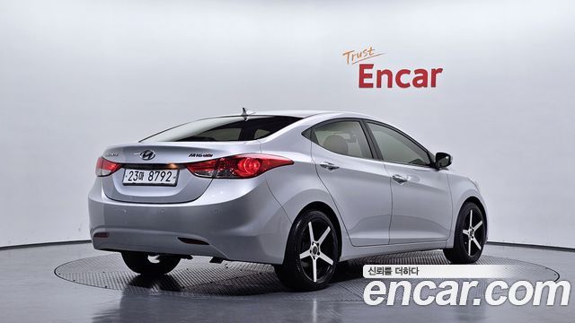 Hyundai AVANTE 2012 — photo 2