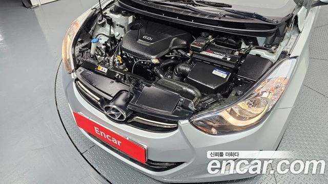 Hyundai AVANTE 2012 — photo 6