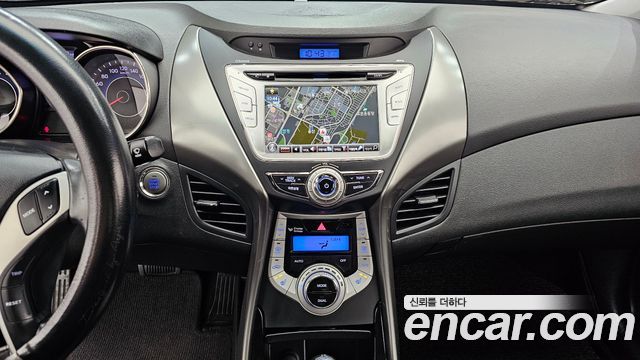 Hyundai AVANTE 2012 — photo 20