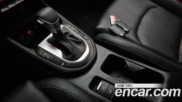 Kia K3 2023 — photo 9