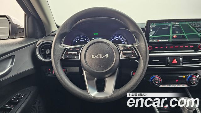 Kia K3 2023 — photo 14