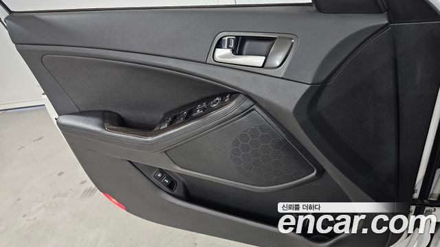 Kia K5 2014 — photo 14