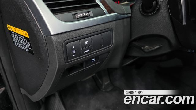 Hyundai Genesis 2016 — photo 16