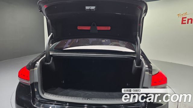 Hyundai Genesis 2016 — photo 20