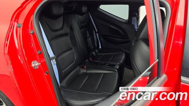 Hyundai Veloster 2020 — photo 17