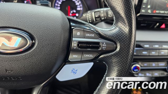 Hyundai Veloster 2020 — photo 21