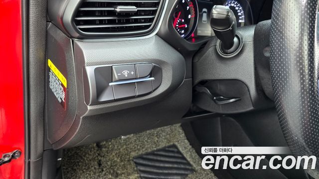 Hyundai Veloster 2020 — photo 23