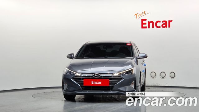 Hyundai AVANTE 2019 — photo 3
