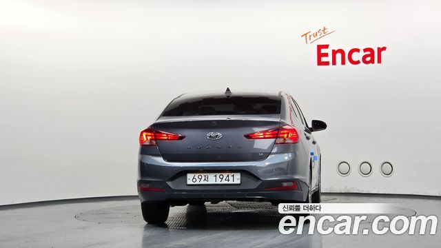 Hyundai AVANTE 2019 — photo 4
