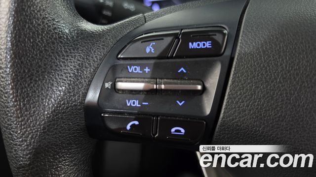 Hyundai AVANTE 2019 — photo 22