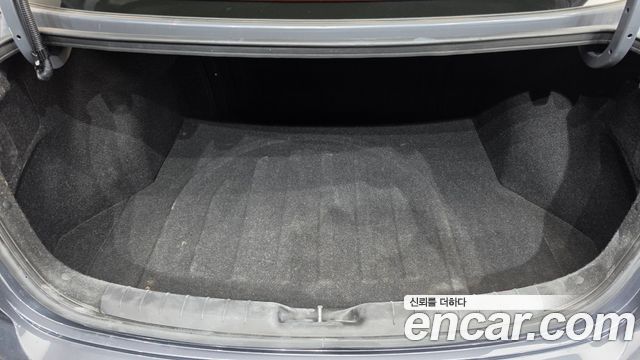 Hyundai AVANTE 2019 — photo 26