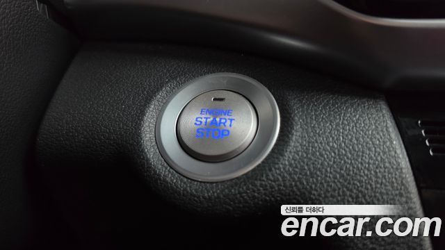 Hyundai AVANTE 2019 — photo 28