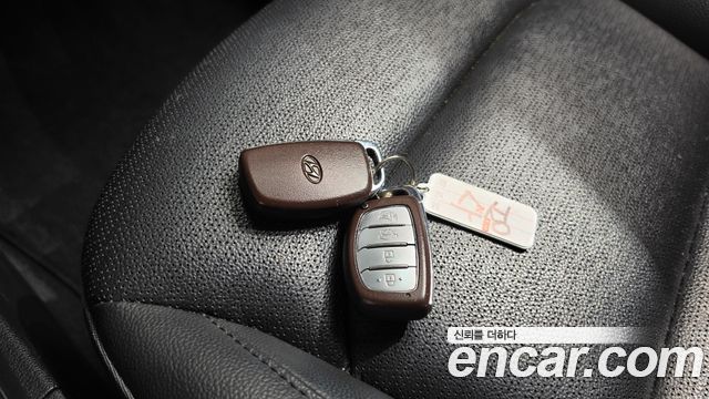Hyundai AVANTE 2019 — photo 29