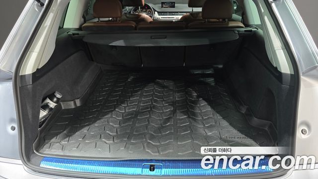 Audi Q7 2019 — photo 27