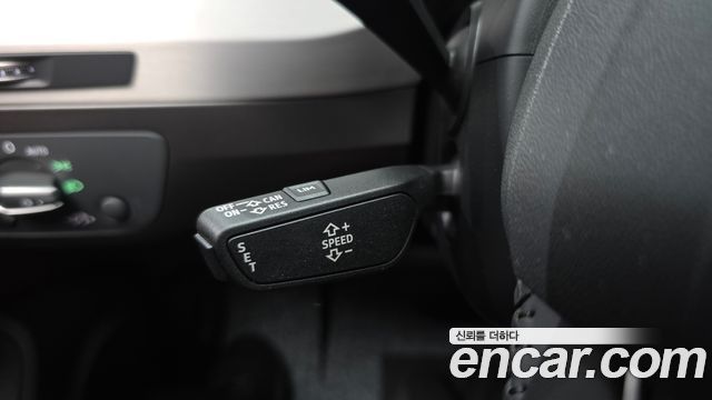 Audi Q7 2019 — photo 32
