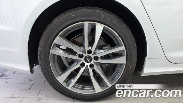 Audi A6 2022 — photo 5