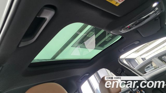 Audi A6 2022 — photo 17