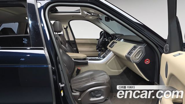 Land Rover Range Rover Sport 2014 — photo 16