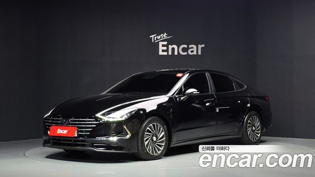 Hyundai Sonata 2023 — photo 1
