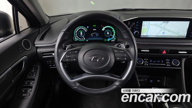 Hyundai Sonata 2023 — photo 19