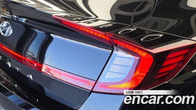 Hyundai Sonata 2023 — photo 9