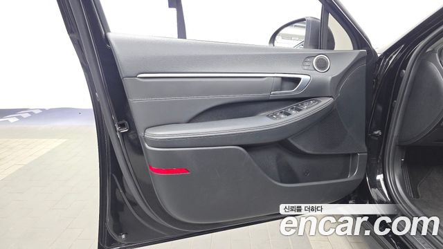 Hyundai Sonata 2023 — photo 14