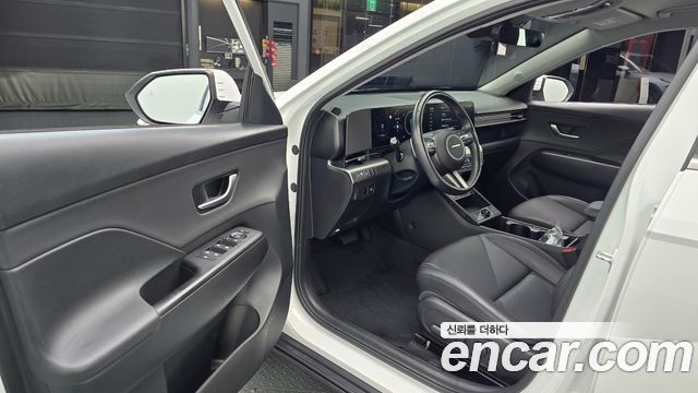 Hyundai Kona 2023 — photo 13
