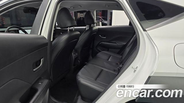 Hyundai Kona 2023 — photo 18