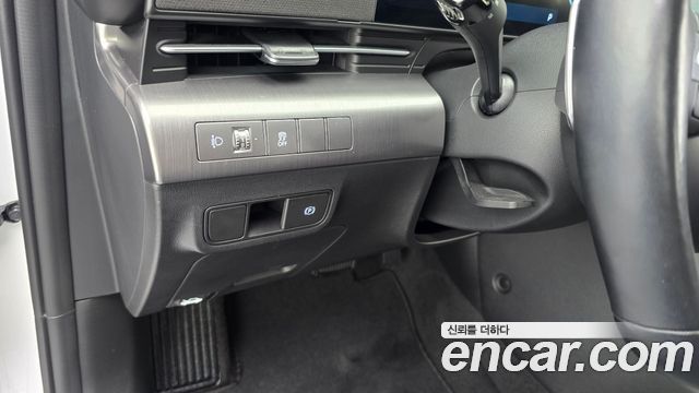 Hyundai Kona 2023 — photo 25